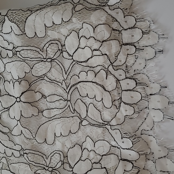 Short by zara new whit tag - Picture 2 of 7